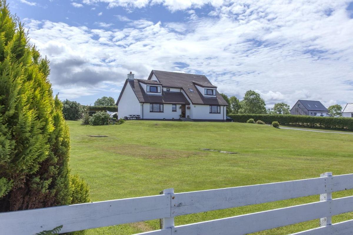 Strathgorm Bed & Breakfast Breakish Exterior photo