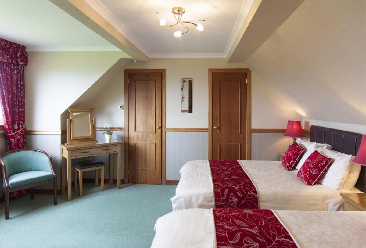 Strathgorm Bed & Breakfast Breakish Exterior photo